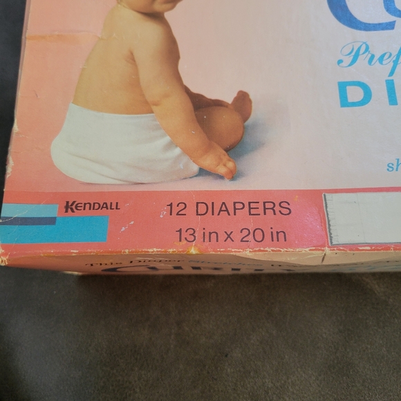 Vintage Curity prefolded stretch diapers - Picture 2 of 10